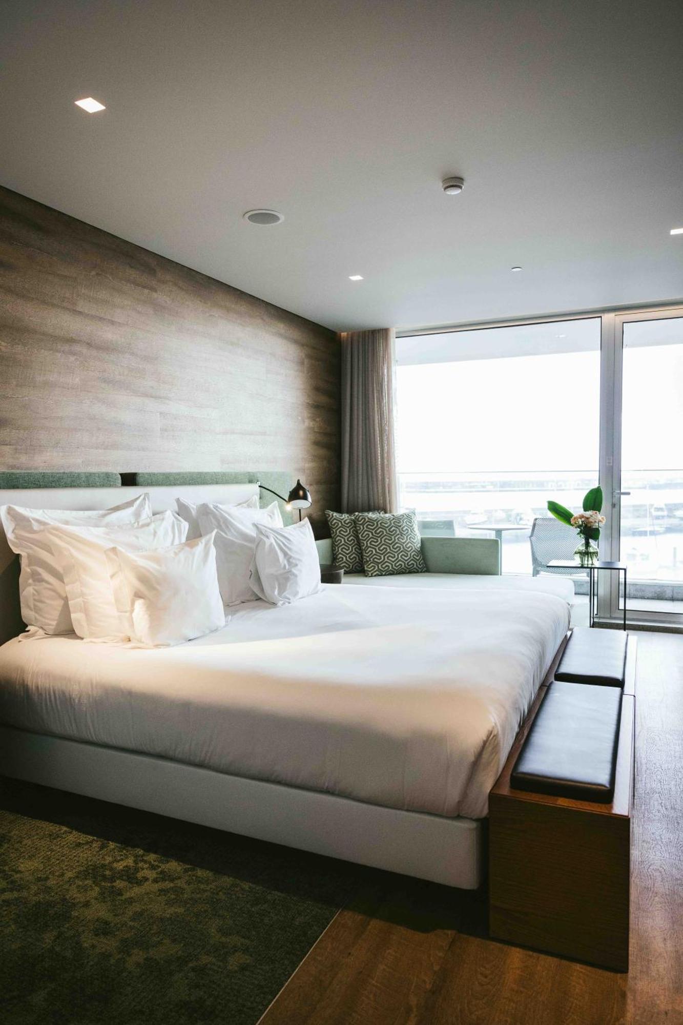 阿佐尔酒店 蓬塔德尔加达 外观 照片 A bedroom at the hotel
