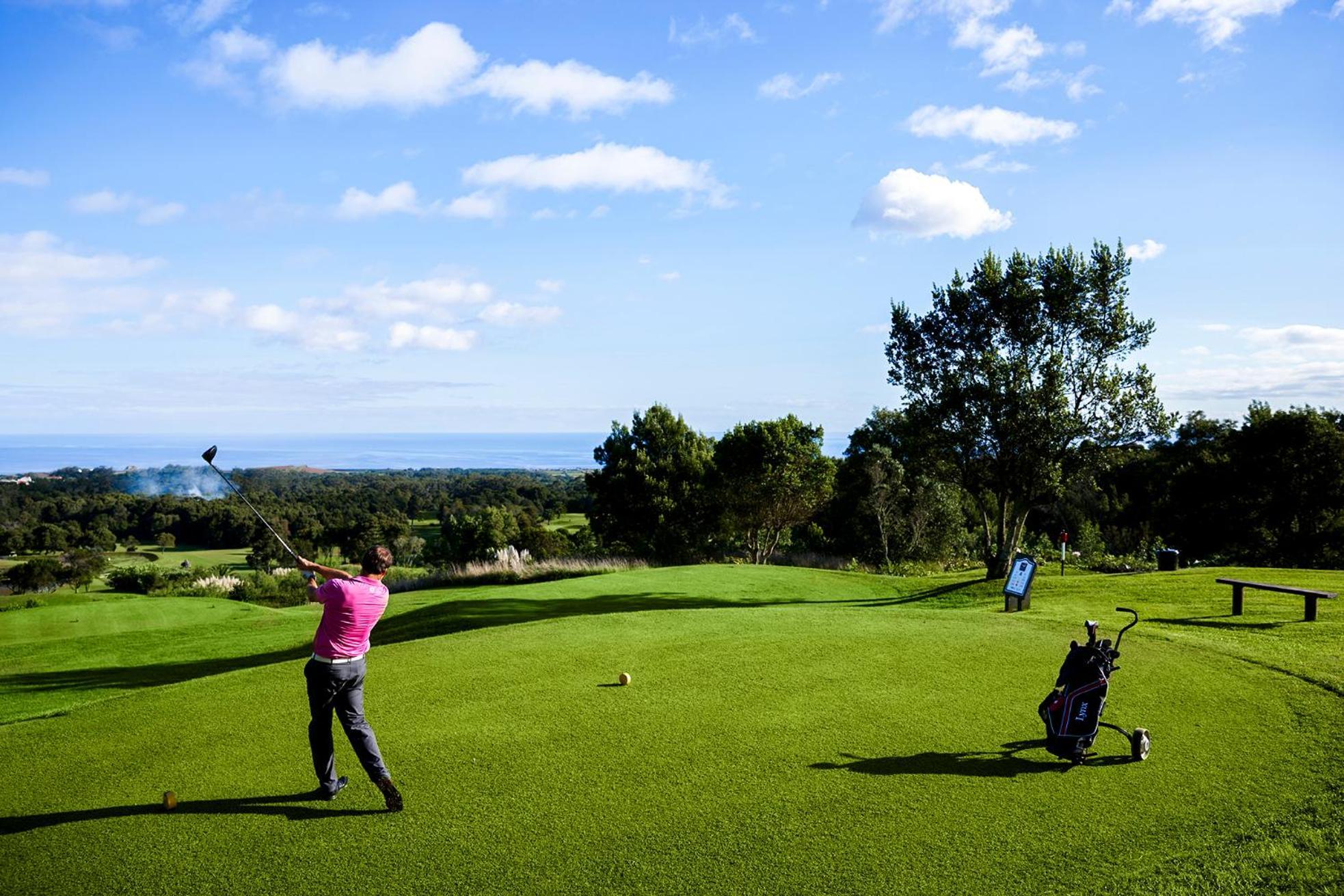 阿佐尔酒店 蓬塔德尔加达 外观 照片 Golf course in Mallorca